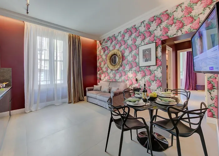 Seven - Via Matteotti 178 4* San Remo