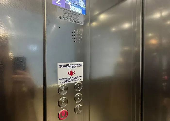 Seven - Via Matteotti 178 Lägenhetshotell Sanremo