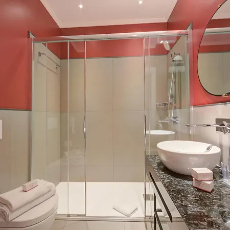 Seven - Via Matteotti 178 公寓式酒店 圣雷默