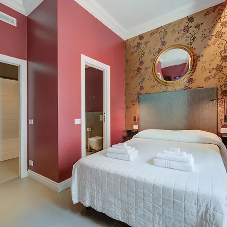 Apartmanhotel Seven - Via Matteotti 178 4*