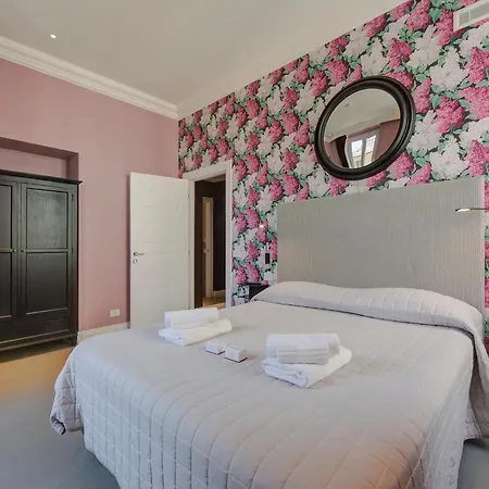 Lejlighedshotel Seven - Via Matteotti 178 Sanremo