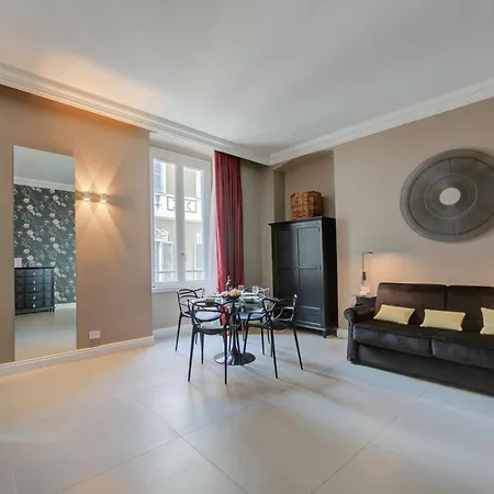 Seven - Via Matteotti 178