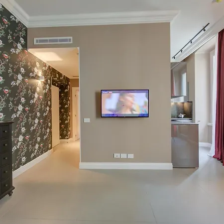 Seven - Via Matteotti 178 San Remo