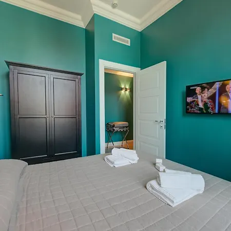 Seven - Via Matteotti 178 San Remo