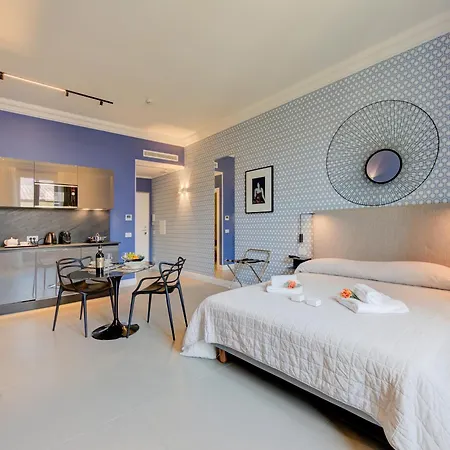 Seven - Via Matteotti 178 Sanremo