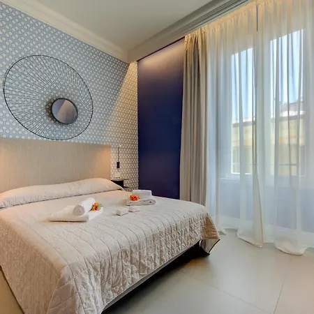 Seven - Via Matteotti 178 4* San Remo