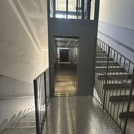 Seven - Via Matteotti 178 Sanremo