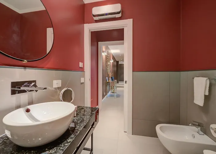 Seven - Via Matteotti 178 4* Sanremo