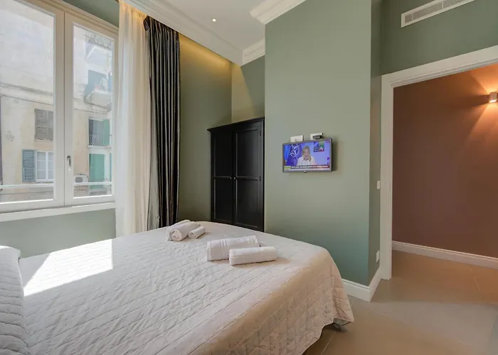 Lejlighedshotel Seven - Via Matteotti 178 Sanremo