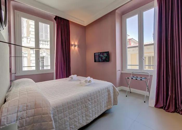 Lejlighedshotel Seven - Via Matteotti 178 Sanremo