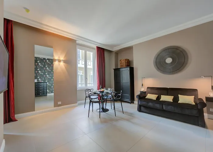 Seven - Via Matteotti 178