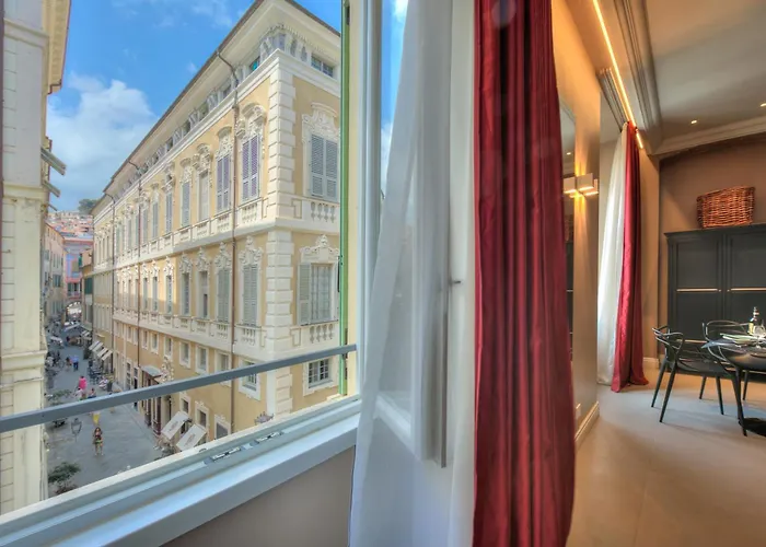 Seven - Via Matteotti 178 Lejlighedshotel 4*