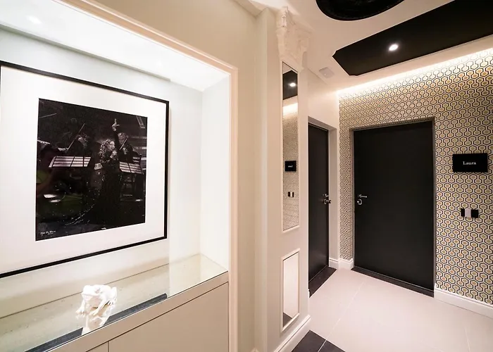 Lejlighedshotel Seven - Via Matteotti 178